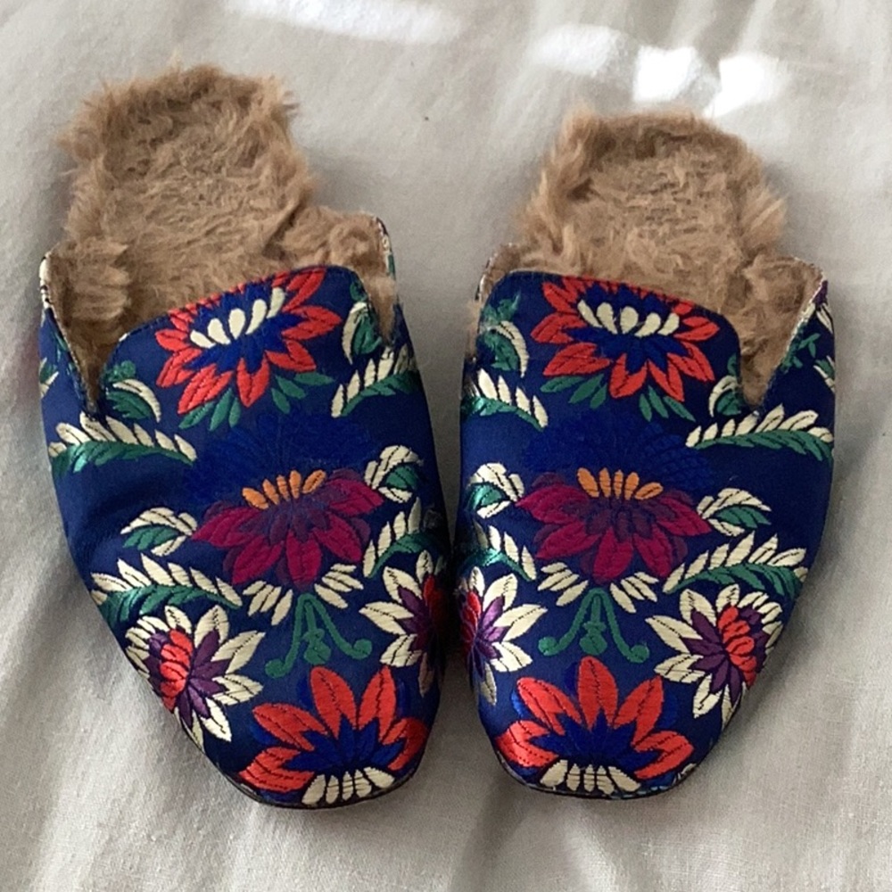 Joie Jean Brocade Faux Fur Mules size 6.5